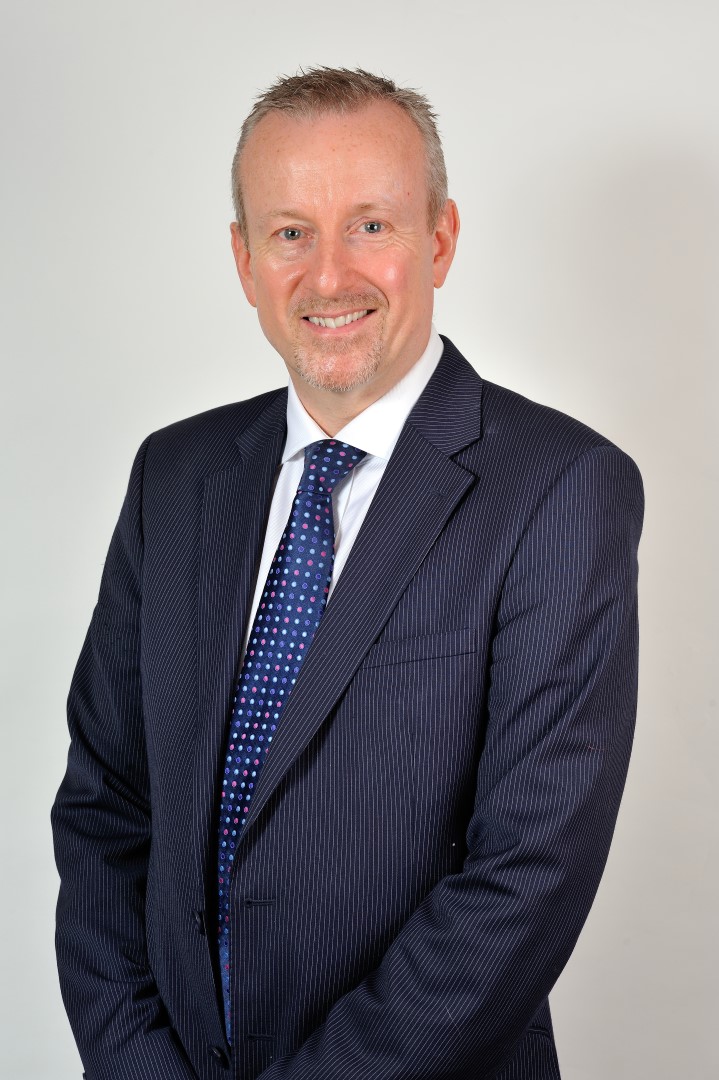 David Corporate portrait